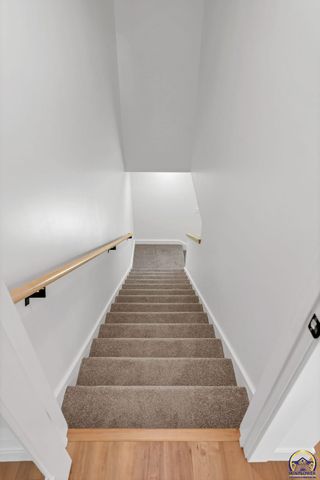 3339 NW Dawdy CT, Topeka, KS 66618