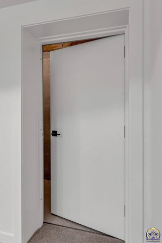 3339 NW Dawdy CT, Topeka, KS 66618