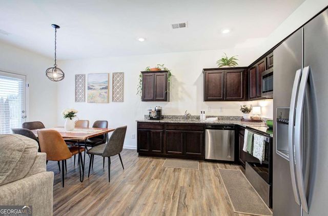 208 Grand Central Way, Cartersville, GA 30120
