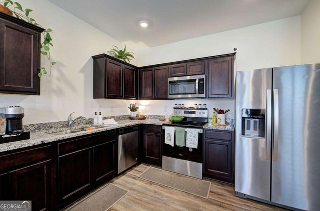 208 Grand Central Way, Cartersville, GA 30120