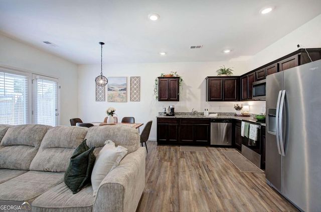 208 Grand Central Way, Cartersville, GA 30120