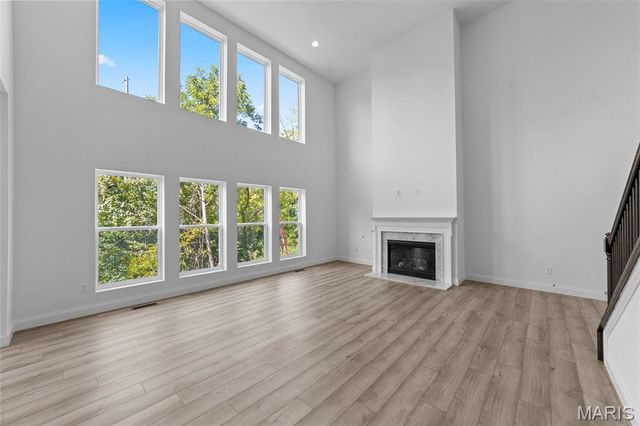 1 Bradford @ Kreder Farms, St Charles, MO 63304