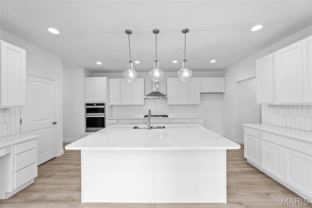 1 Bradford @ Kreder Farms, St Charles, MO 63304