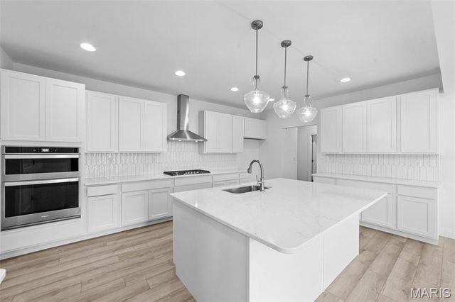 1 Bradford @ Kreder Farms, St Charles, MO 63304