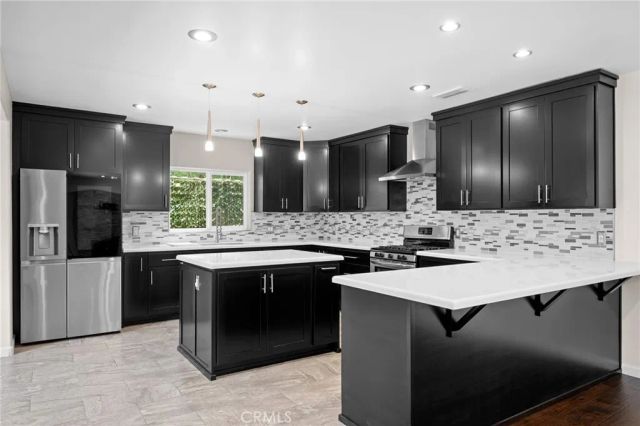 9620 Wheatland, Sunland, CA 91040