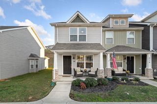 218 Woodland Valley Ln, Clarksville, TN 37040