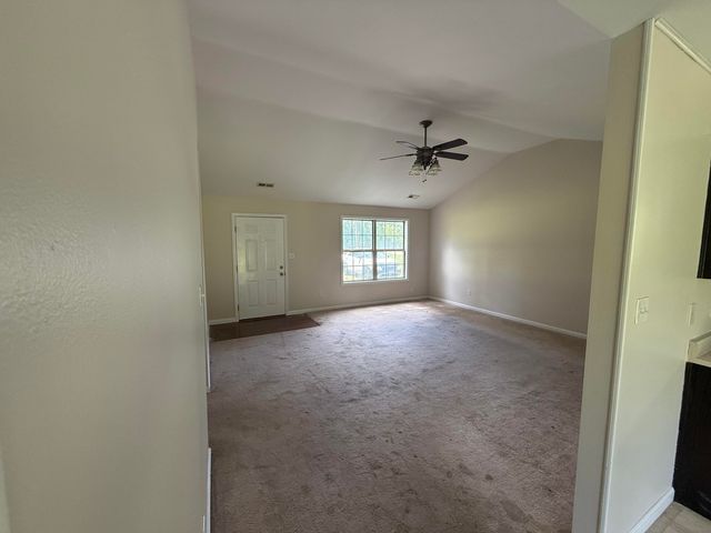725 Muddy Creek S. Road, Berea, KY 40403