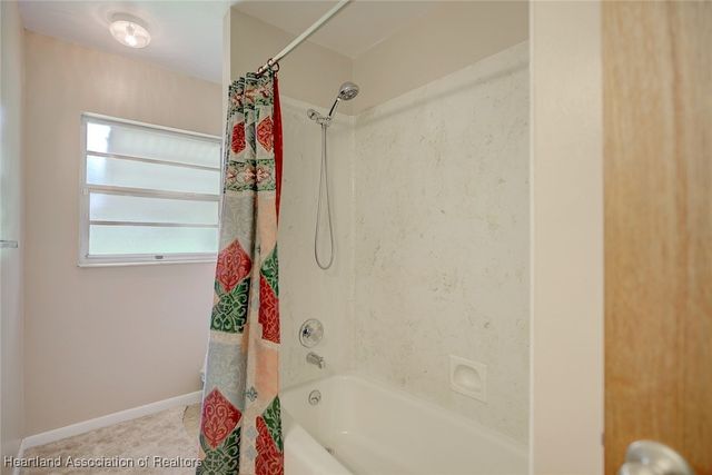 16 Gardenside Avenue, Lake Placid, FL 33852