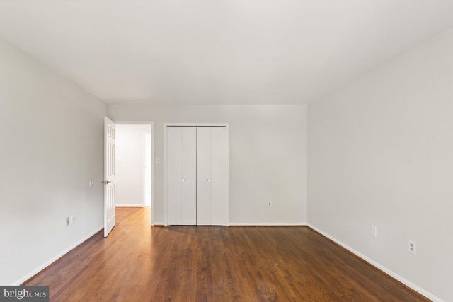 2037 DURAND DR, Reston, VA 20191