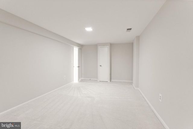 2037 DURAND DR, Reston, VA 20191