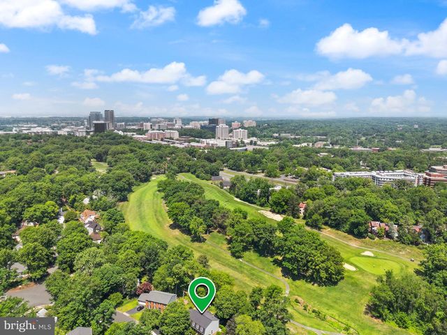 2037 DURAND DR, Reston, VA 20191