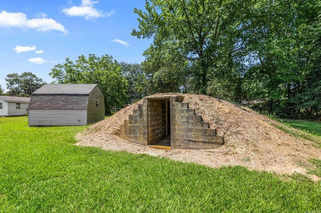 190 Markham, Ward, AR 72176