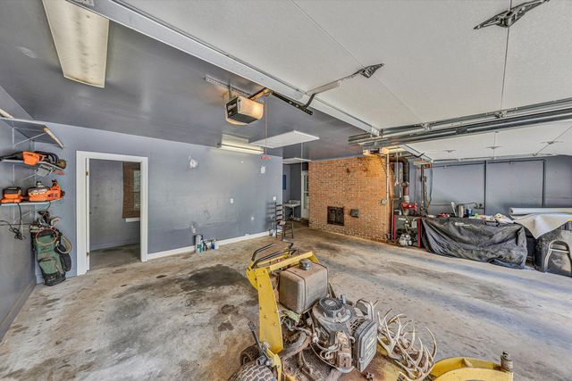 280 HILLCREST DR, Rocky Mount, VA 24151