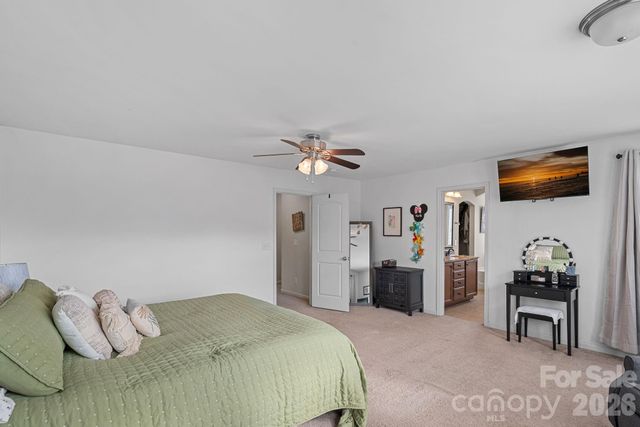 103 Hedgewood Drive, Mooresville, NC 28115