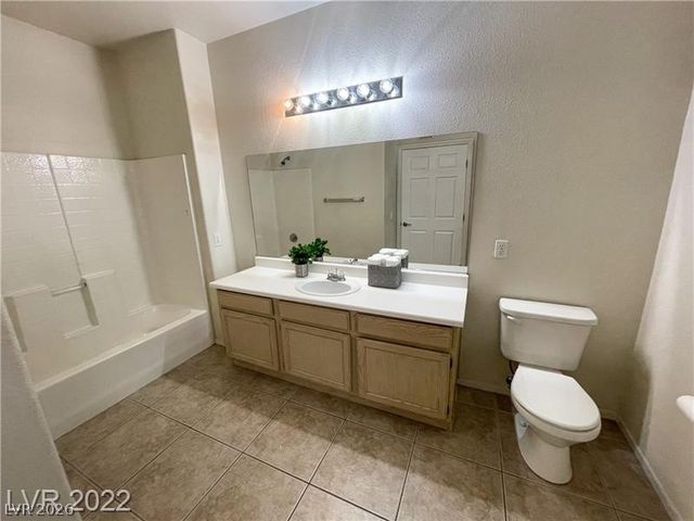 3400 Cabana Drive 2028, Las Vegas, NV 89122