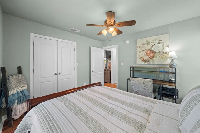 500 Green Meadow Drive, Boyd, TX 76023