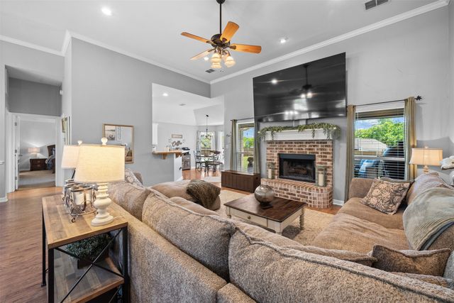 500 Green Meadow Drive, Boyd, TX 76023
