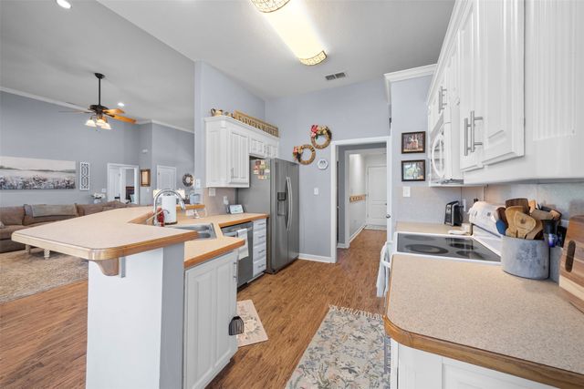 500 Green Meadow Drive, Boyd, TX 76023