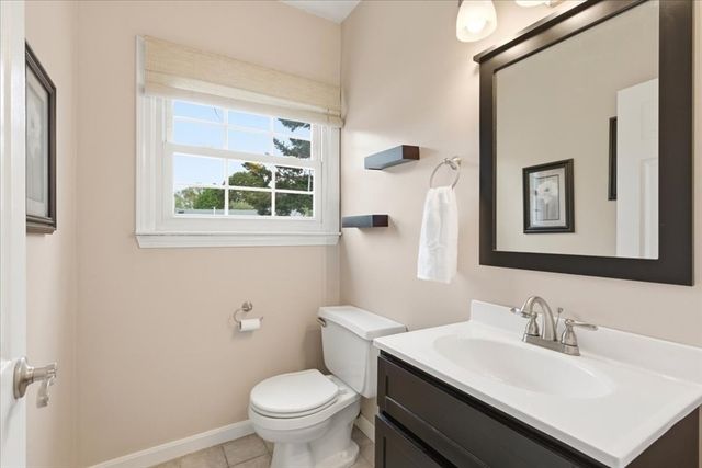 114 Fulton St, Norwood, MA 02062