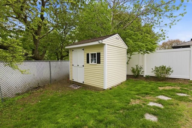 114 Fulton St, Norwood, MA 02062