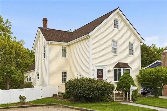 114 Fulton St, Norwood, MA 02062