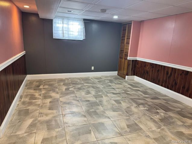 14146 253rd Street, Rosedale, NY 11422