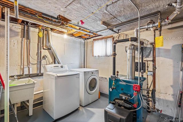 14146 253rd Street, Rosedale, NY 11422