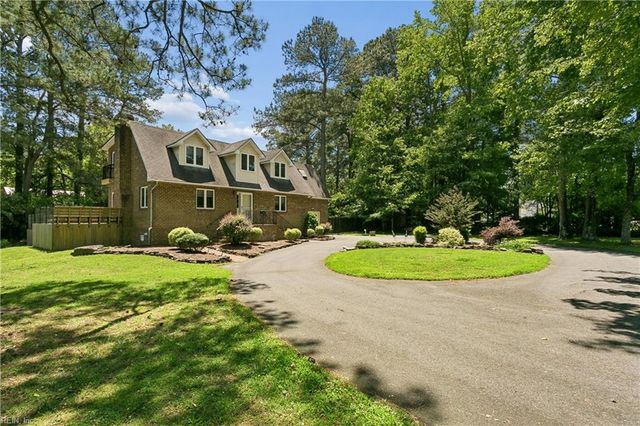 246 Hunts Neck RD, Poquoson, VA 23662