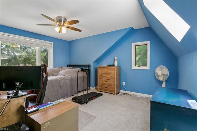 246 Hunts Neck RD, Poquoson, VA 23662