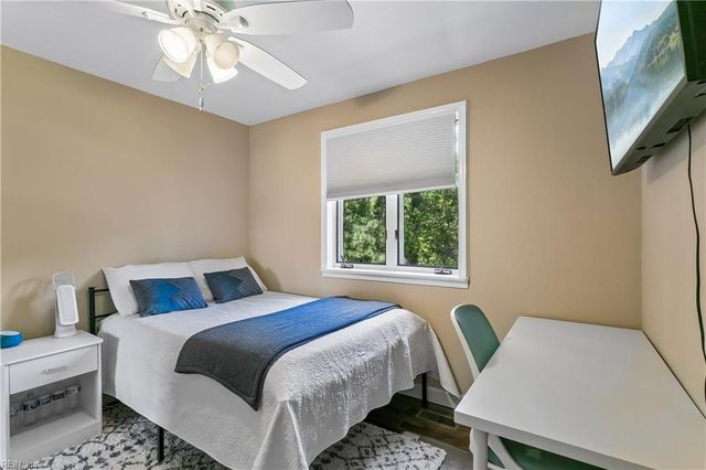 246 Hunts Neck RD, Poquoson, VA 23662