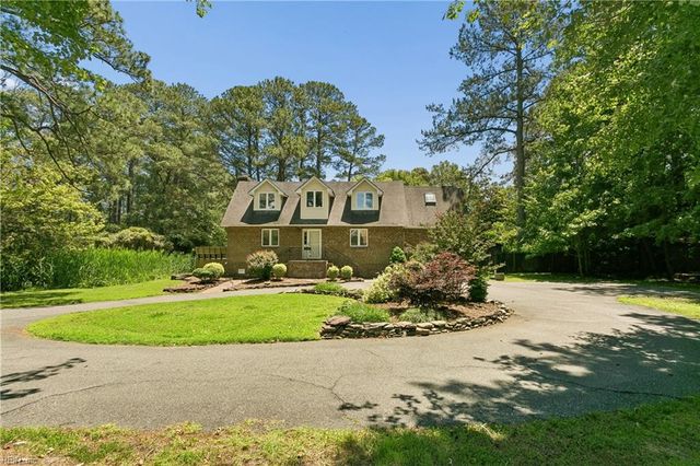 246 Hunts Neck RD, Poquoson, VA 23662