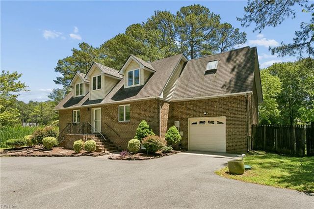 246 Hunts Neck RD, Poquoson, VA 23662