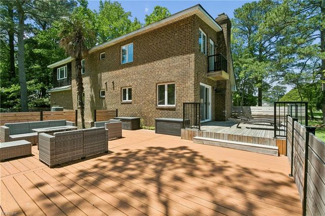246 Hunts Neck RD, Poquoson, VA 23662