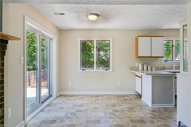 246 Hunts Neck RD, Poquoson, VA 23662