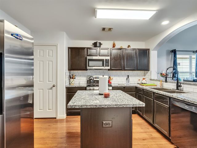 2650 Bammelwood Drive, Houston, TX 77014