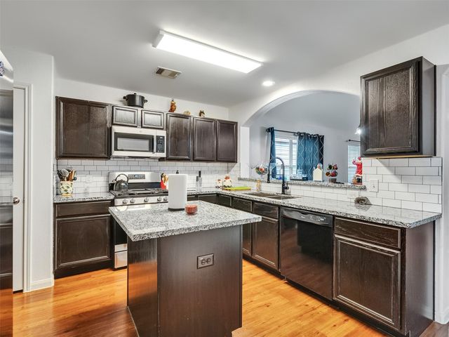 2650 Bammelwood Drive, Houston, TX 77014