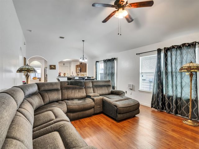 2650 Bammelwood Drive, Houston, TX 77014