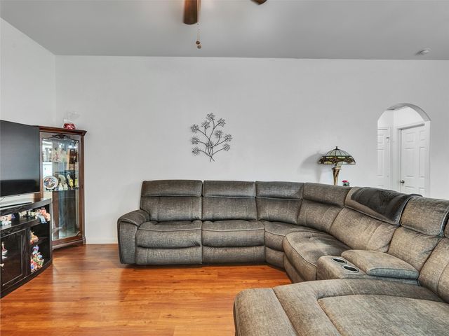 2650 Bammelwood Drive, Houston, TX 77014