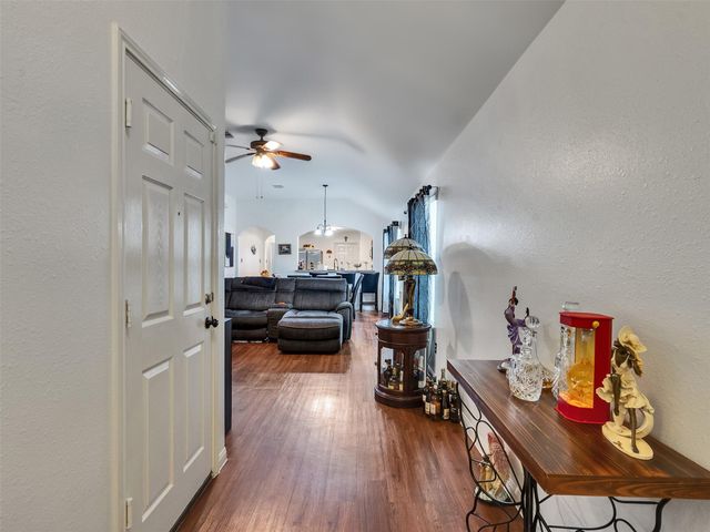 2650 Bammelwood Drive, Houston, TX 77014