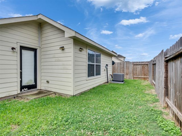 2650 Bammelwood Drive, Houston, TX 77014