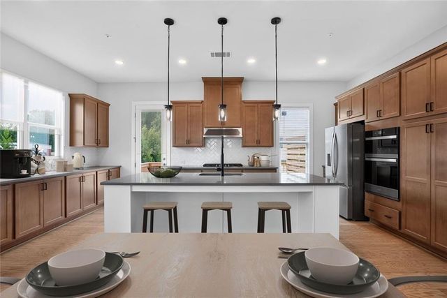 2324 Mockernut Trail, Smyrna, GA 30080