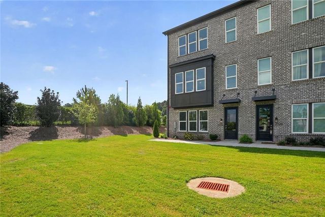 2324 Mockernut Trail, Smyrna, GA 30080