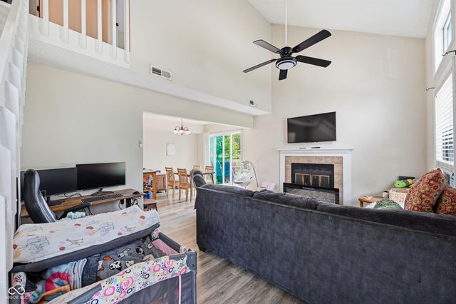 3606 N Lakeside Drive, Muncie, IN 47304