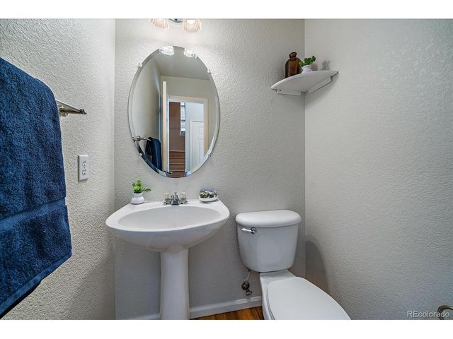 8385 Deframe Ct, Arvada, CO 80005