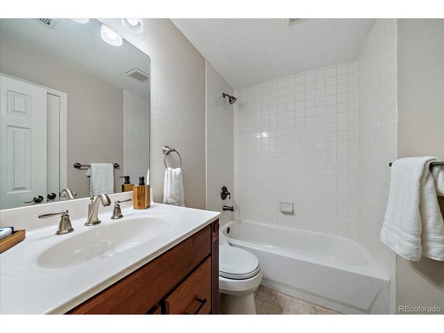 8385 Deframe Ct, Arvada, CO 80005