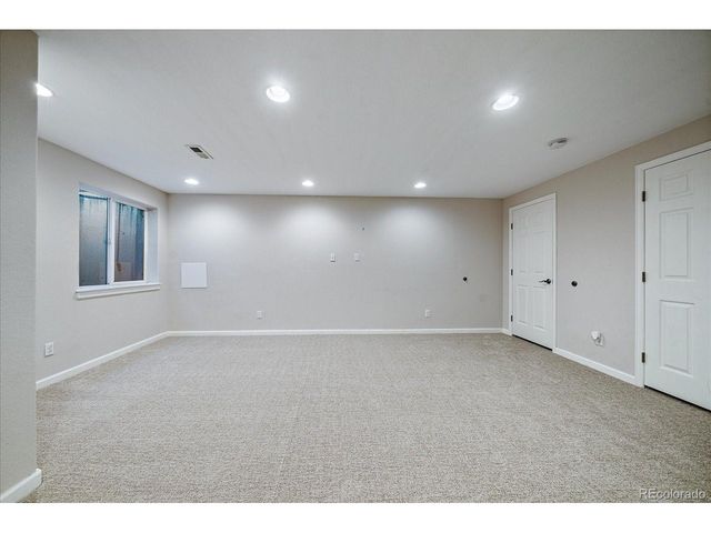 8385 Deframe Ct, Arvada, CO 80005