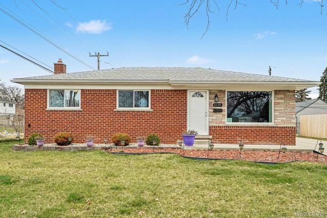 5135 Sudbury Drive, Warren, MI 48092