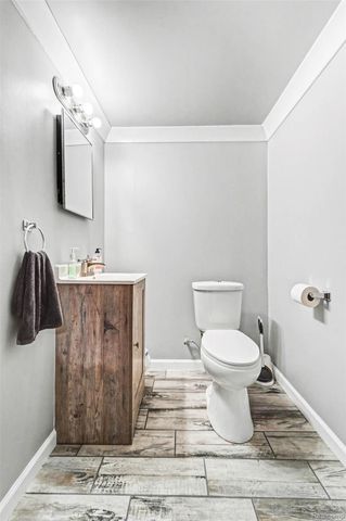 5135 Sudbury Drive, Warren, MI 48092