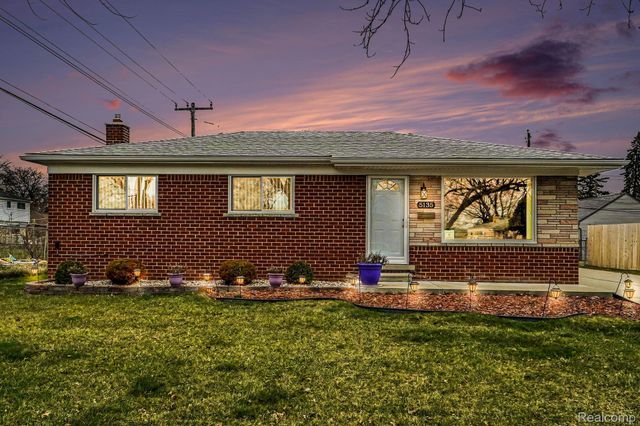 5135 Sudbury Drive, Warren, MI 48092