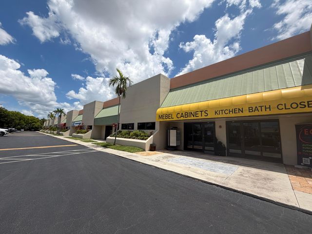 1800 N Powerline Road 9-11, Pompano Beach, FL 33069